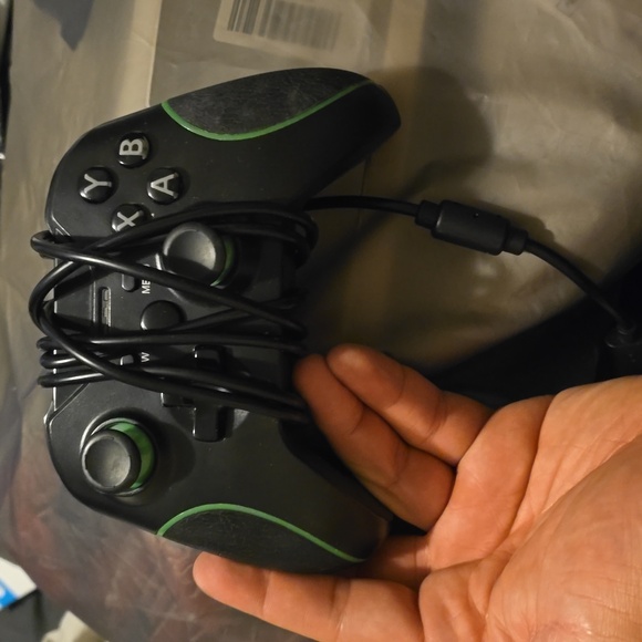 Teknogame Wired x box xontroller - Picture 1 of 2